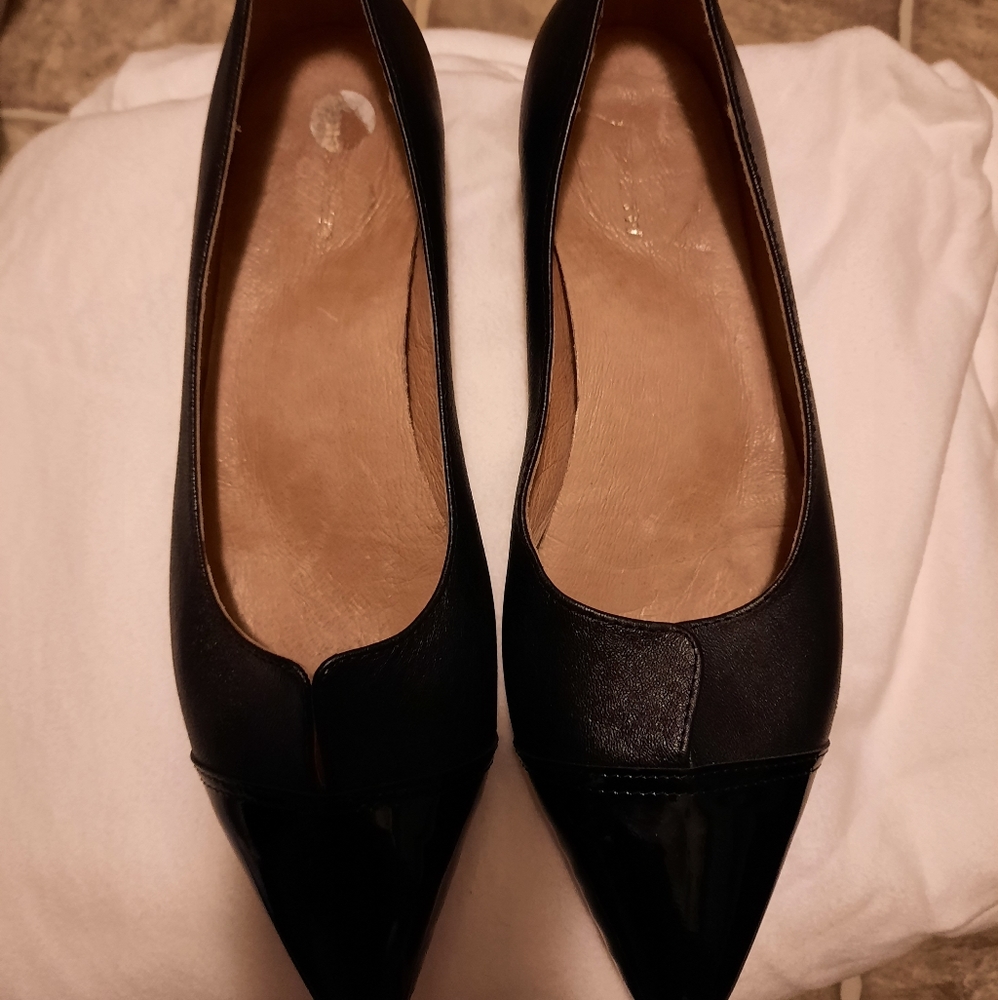 Anthro All black cap toe ballet flats size 39